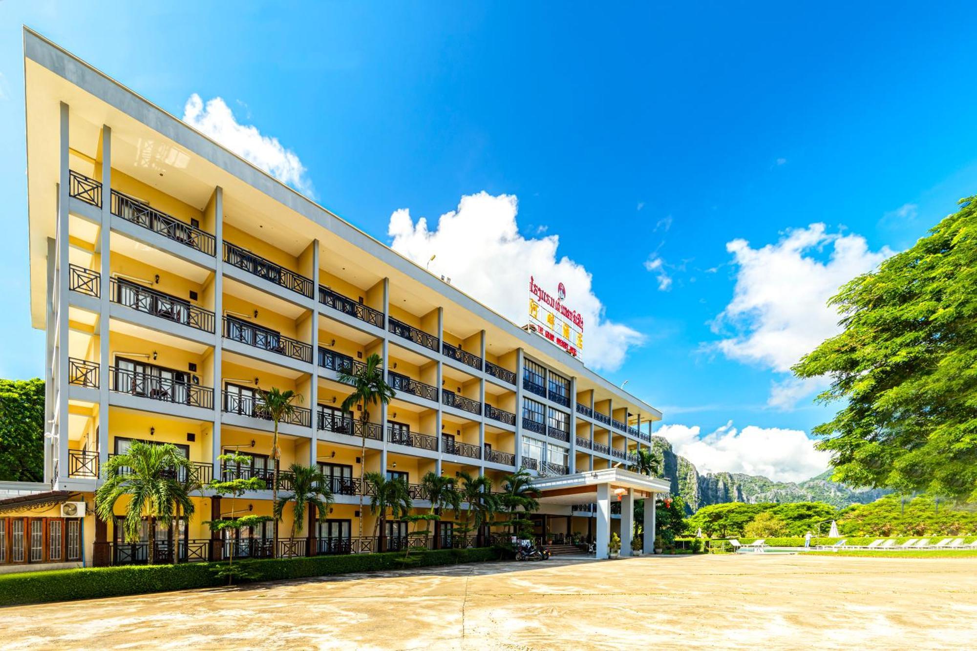 Lisha The Grand Riverside Hotel Vang Vieng Eksteriør billede