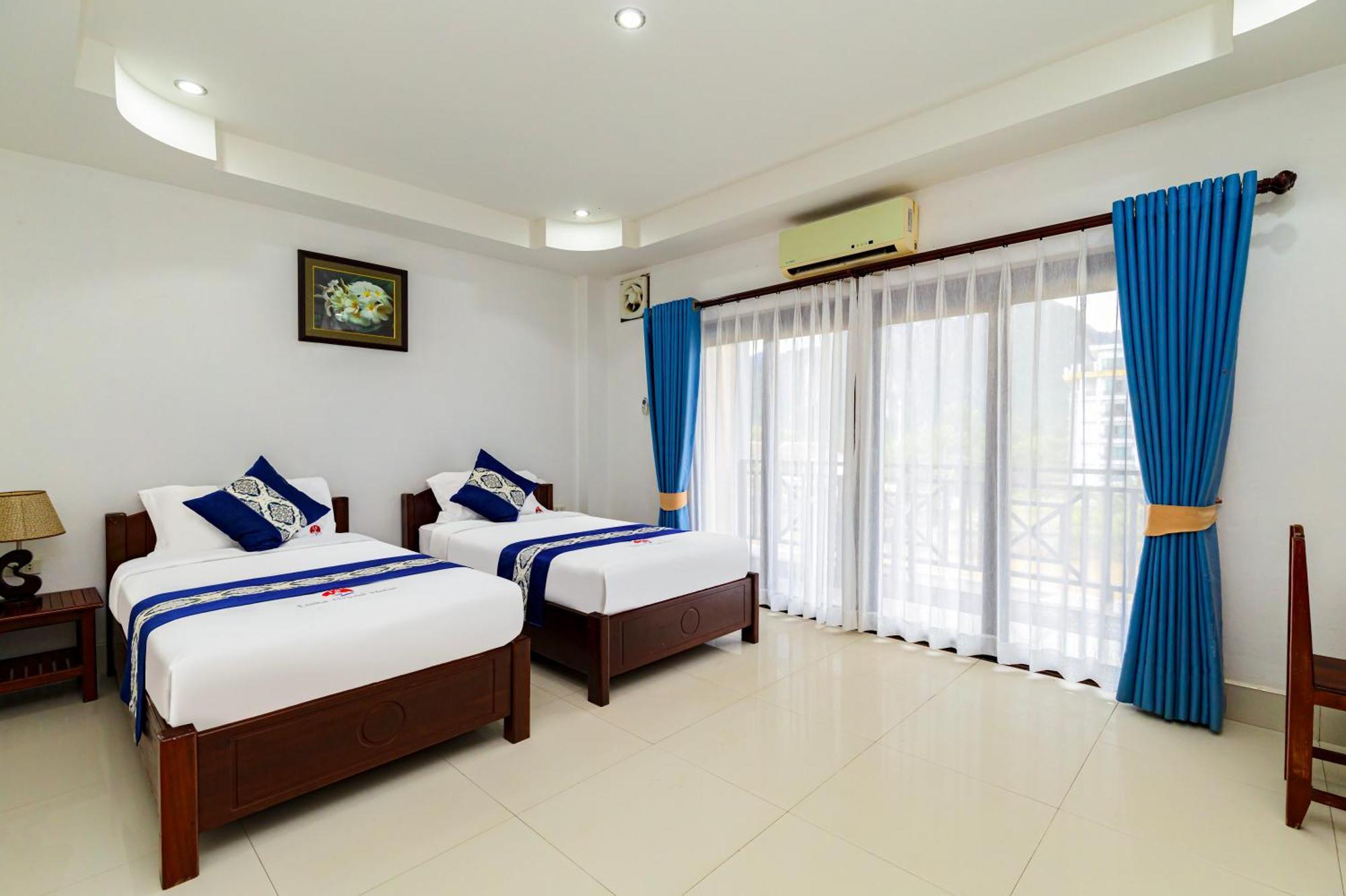Lisha The Grand Riverside Hotel Vang Vieng Eksteriør billede